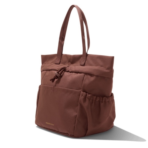 Modern Picnic Lunch Bag | NEW | Insulated | Magnetic Closure | Brand New Sealed - Picture 1 of 15